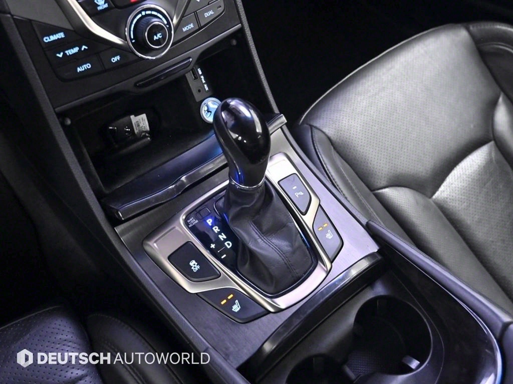 HYUNDAI Grandeur - Vista 9