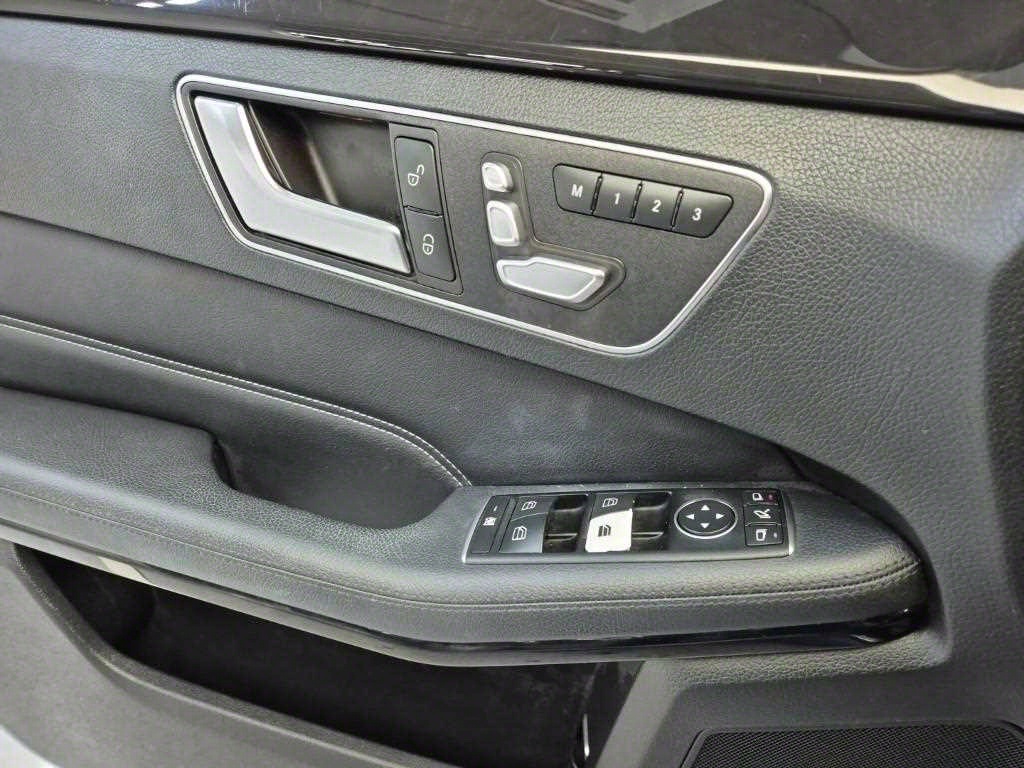 Mercedes Benz E class 2016 Gris - Importación desde Corea - HF Imports Iquique - Foto 18