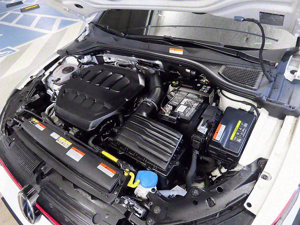 Volkswagen Golf 2024 Blanco - Importación desde Corea - HF Imports Iquique - Foto 19