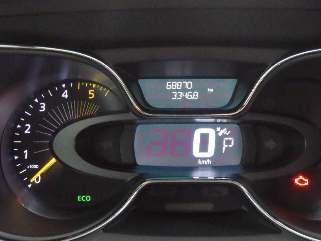 SAMSUNG QM3 - Vista 9