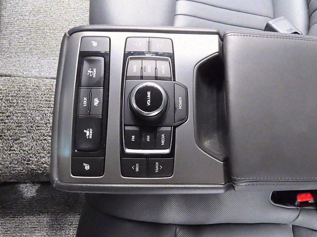 HYUNDAI Genesis 2015 Negro - Importación desde Corea - HF Imports Iquique - Foto 9