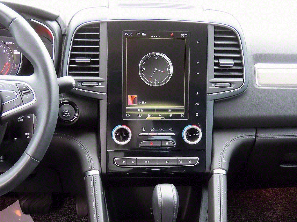 SAMSUNG QM6 - Vista 10