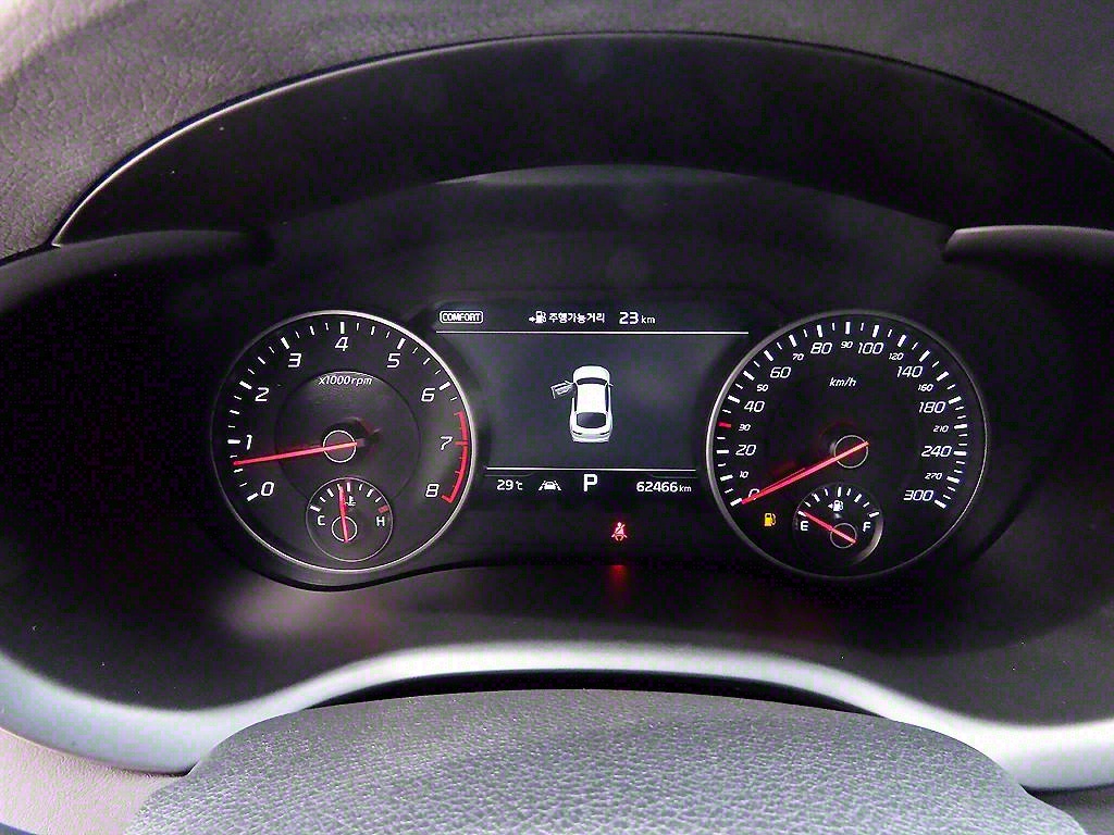 KIA Stinger - Vista 9