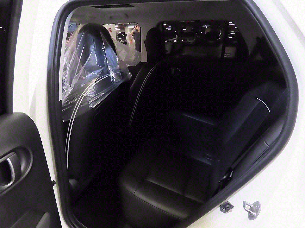 HYUNDAI Casper - Vista 7