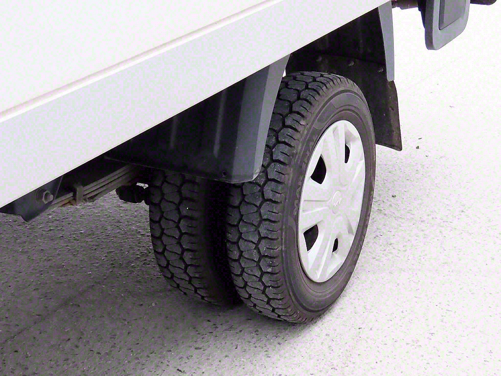 Small Truck Normal Box(Low Deck) 2024 Blanco - Importación desde Corea - HF Imports Iquique - Foto 18
