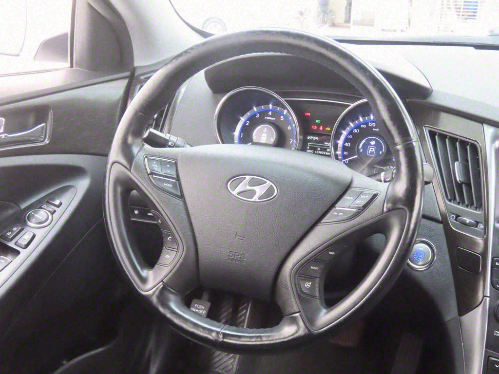 HYUNDAI Sonata 2014 Blanco - Importación desde Corea - HF Imports Iquique - Foto 18