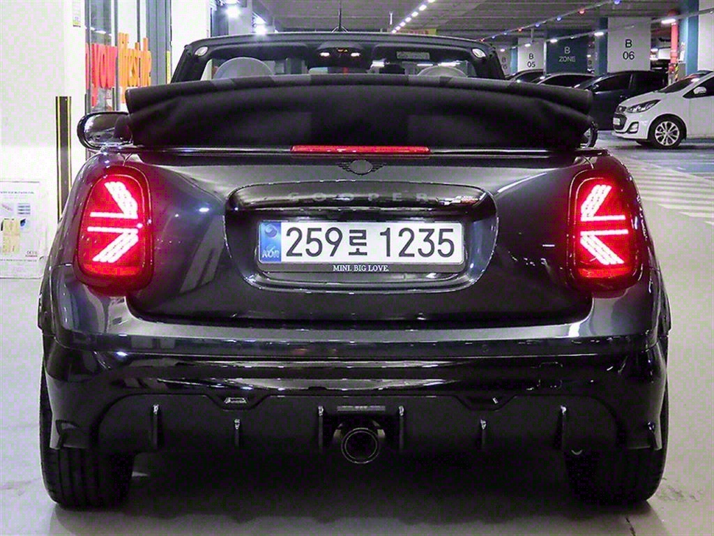 Mini Cooper Convertible - Vista 10