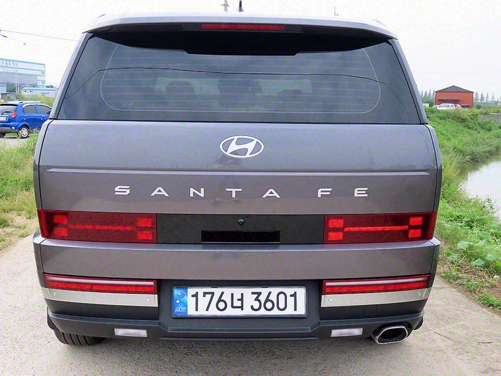 HYUNDAI Santa Fe - Vista 4