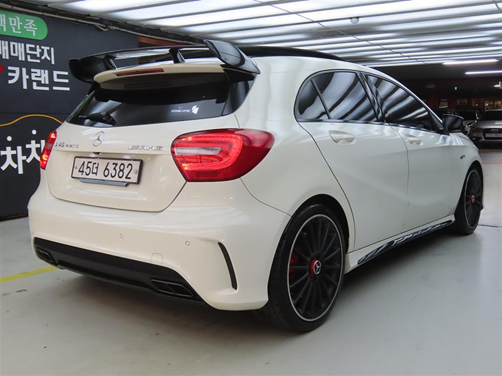 Mercedes Benz A Class - Vista 4