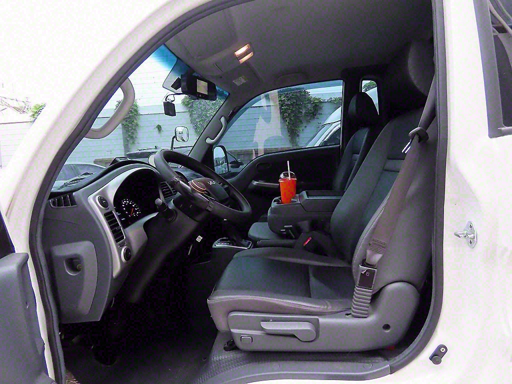 Small Truck Normal Box(Low Deck) - Vista 7