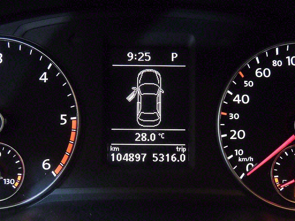 Volkswagen Passat - Vista 9