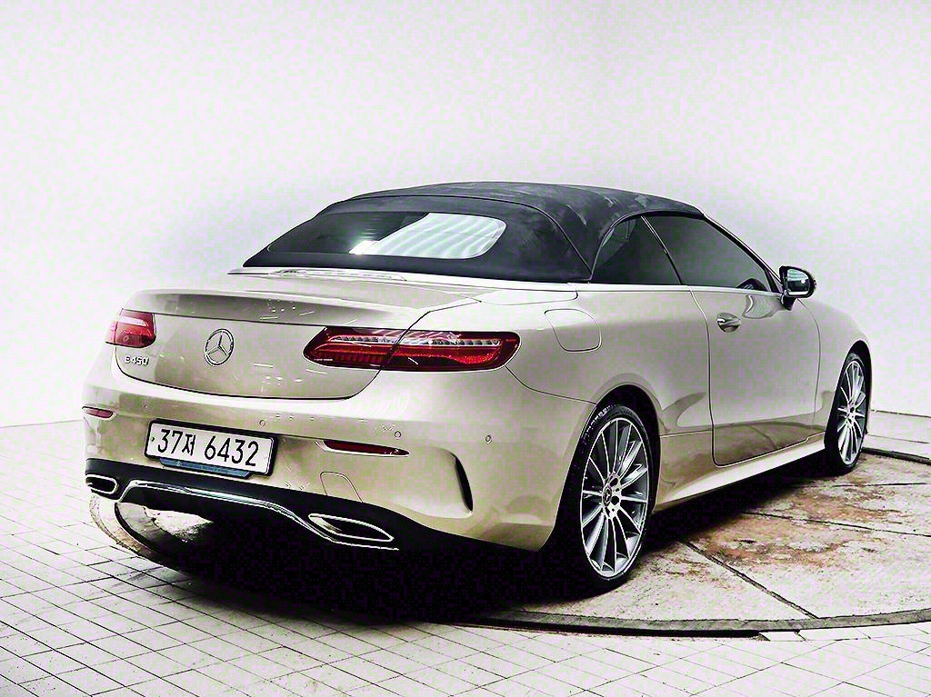 Mercedes Benz E class - Vista 7