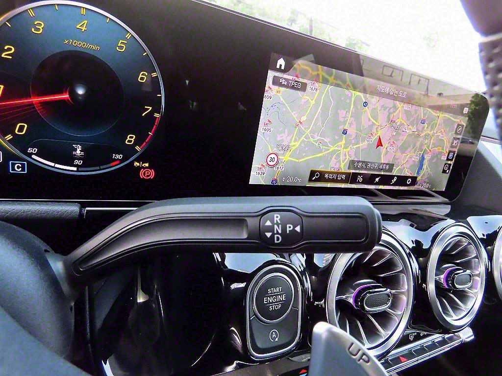 Mercedes Benz CLA Class - Vista 10