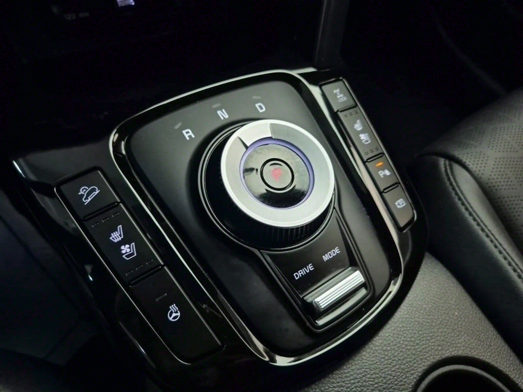 KIA Seltos - Vista 8