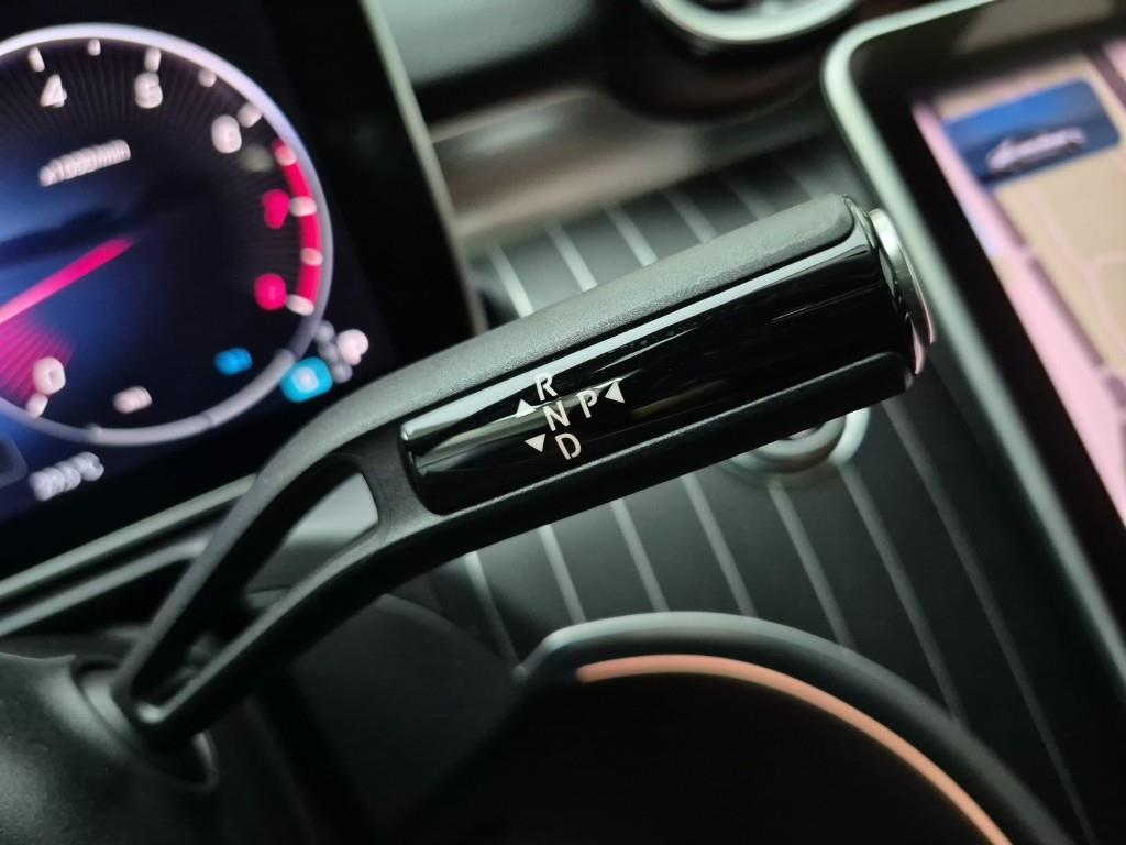 Mercedes Benz C Class - Vista 8