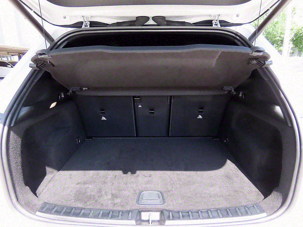 Mercedes Benz CLA Class 2023 Blanco - Importación desde Corea - HF Imports Iquique - Foto 17