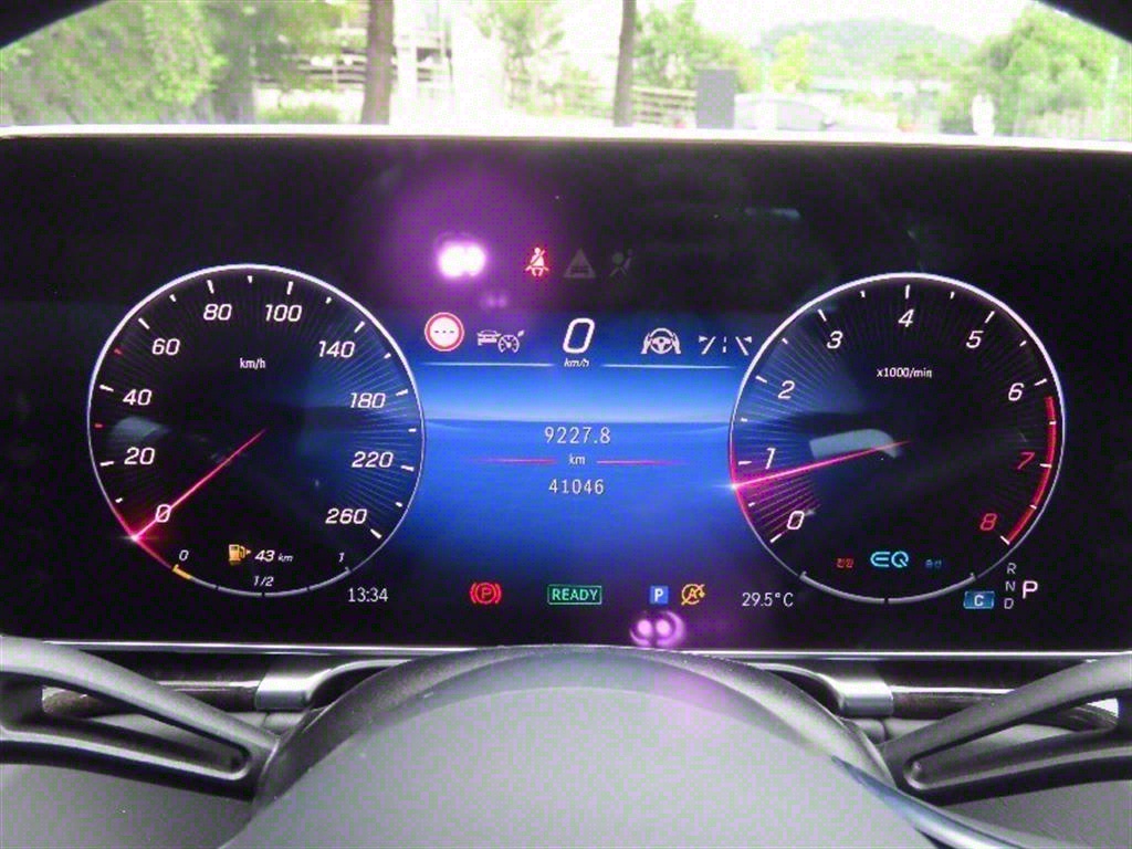 Mercedes Benz S Class - Vista 9