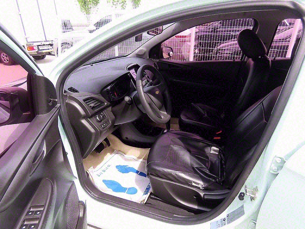 Chevrolet Spark - Vista 5