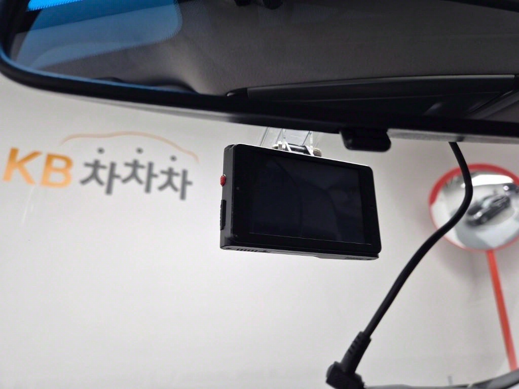 HYUNDAI Grandeur - Vista 12