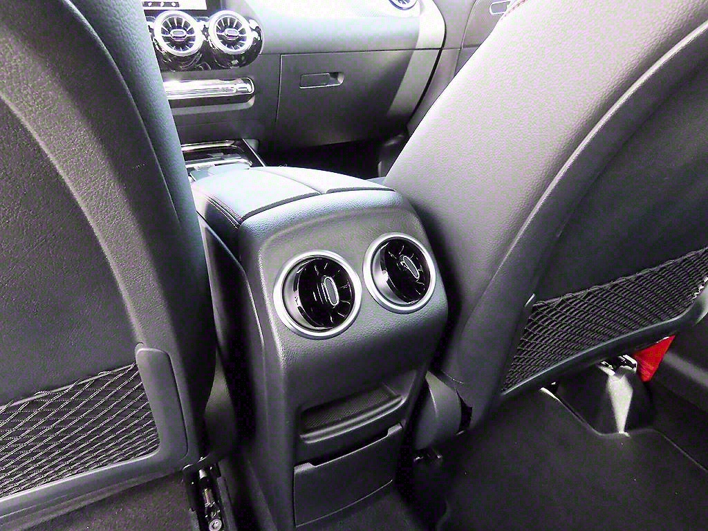 Mercedes Benz CLA Class 2023 Blanco - Importación desde Corea - HF Imports Iquique - Foto 15