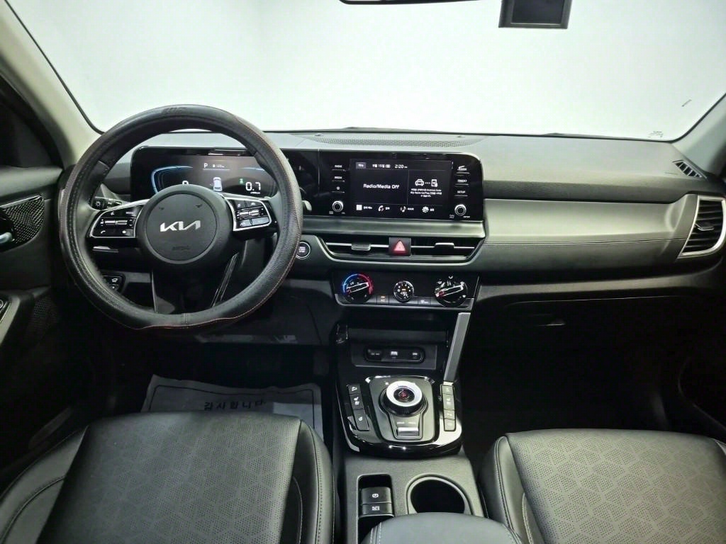 KIA Seltos - Vista 7