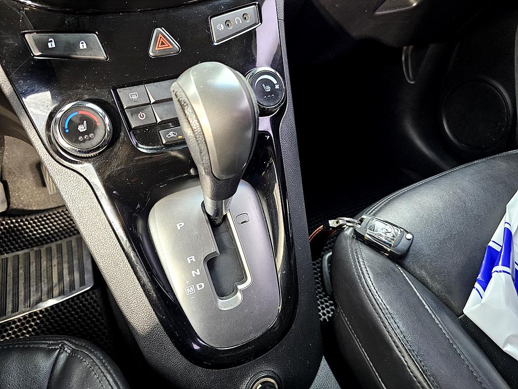 Chevrolet Orlando 2012 Plateado - Importación desde Corea - HF Imports Iquique - Foto 15