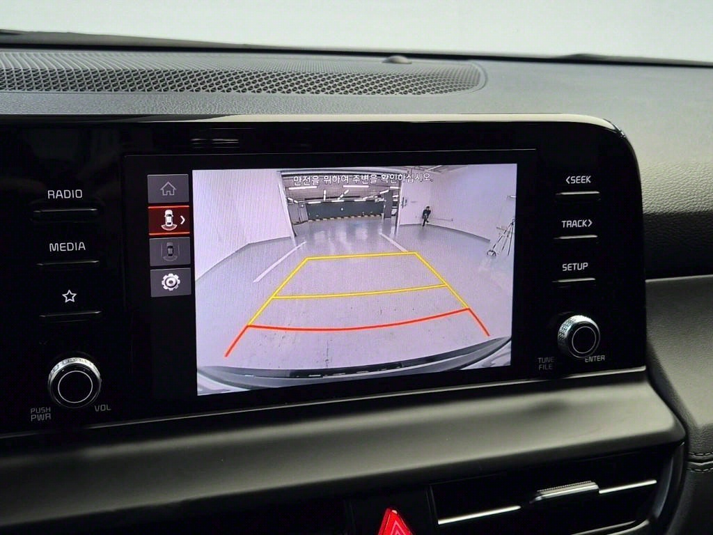 KIA Seltos 2024 Negro - Importación desde Corea - HF Imports Iquique - Foto 14