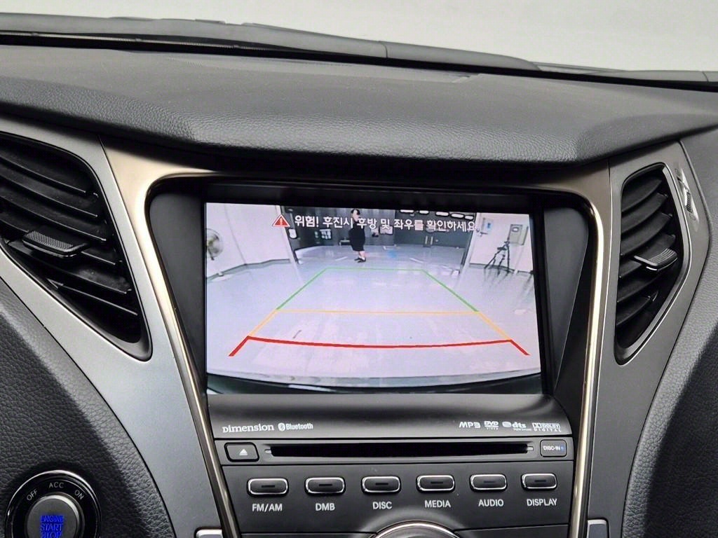 HYUNDAI Grandeur - Vista 10