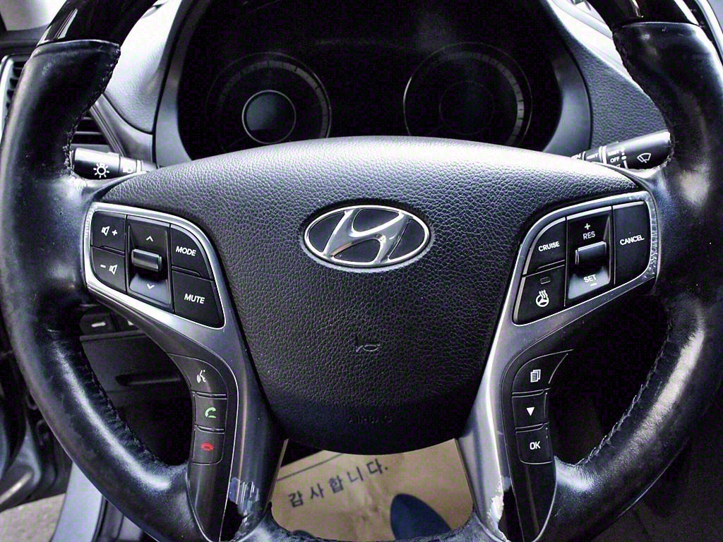 HYUNDAI Grandeur 2015 Gris - Importación desde Corea - HF Imports Iquique - Foto 8