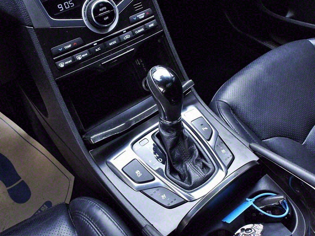 HYUNDAI Grandeur 2015 Gris - Importación desde Corea - HF Imports Iquique - Foto 11