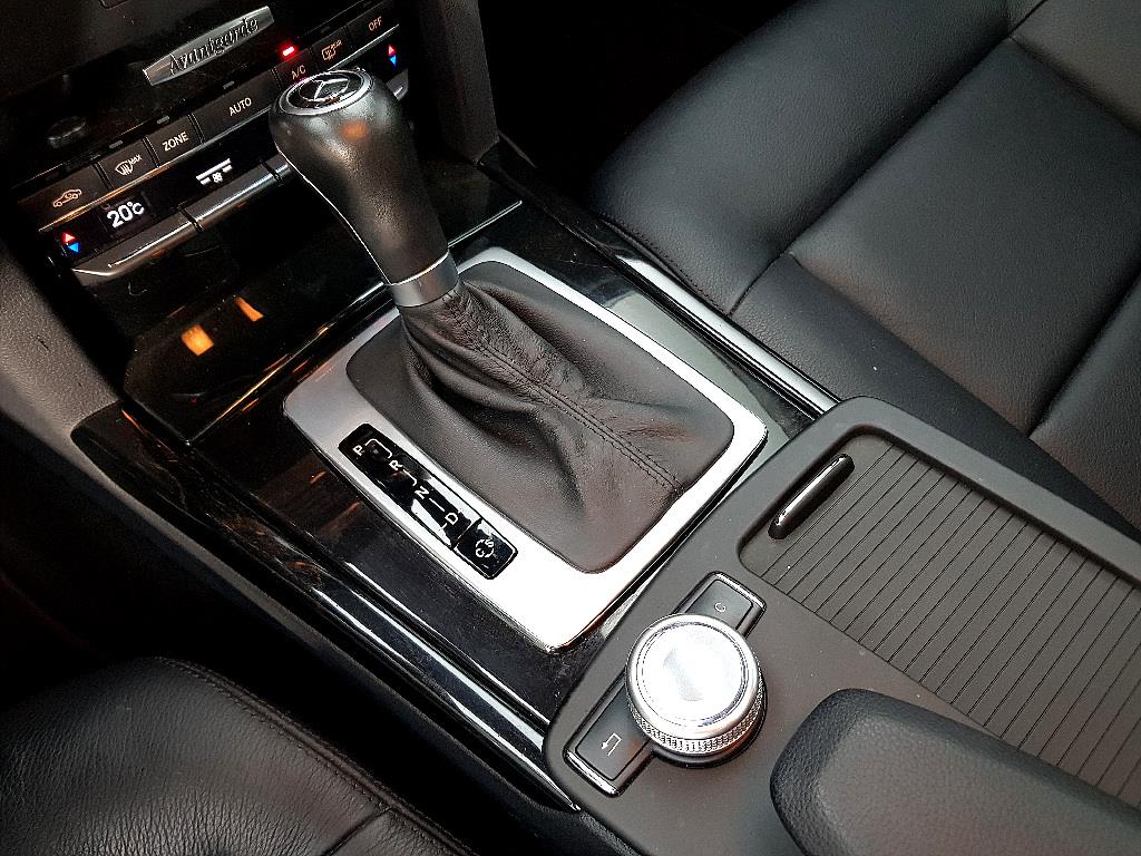 Mercedes Benz E class 2010 Plateado - Importación desde Corea - HF Imports Iquique - Foto 14