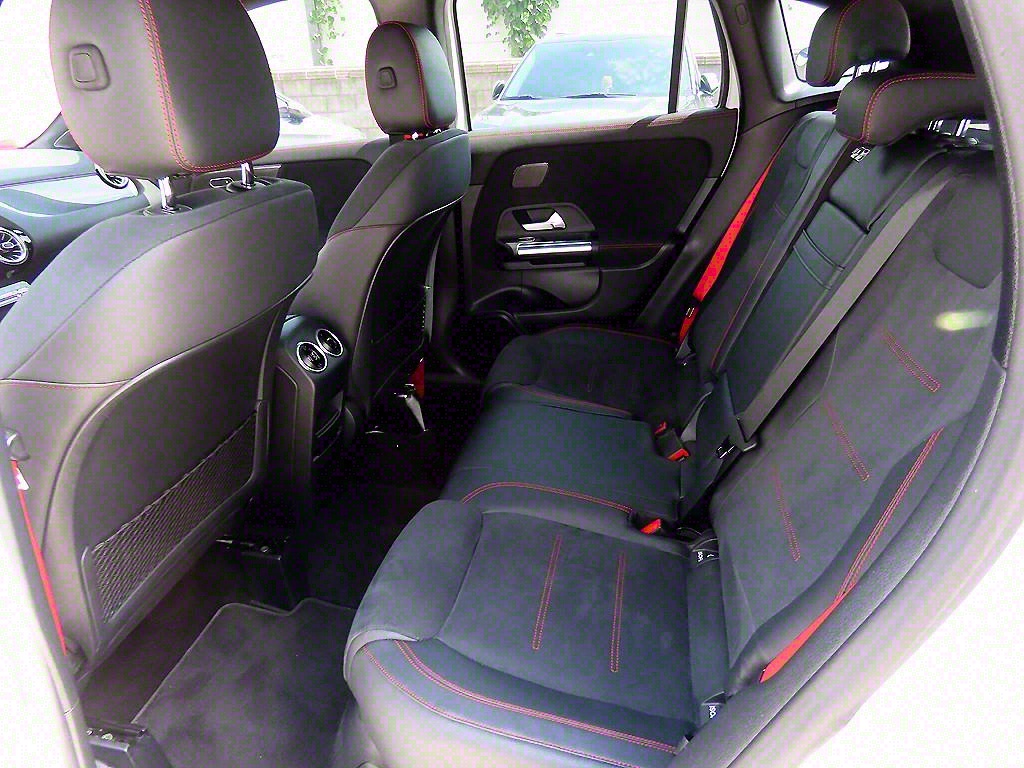 Mercedes Benz CLA Class - Vista 6