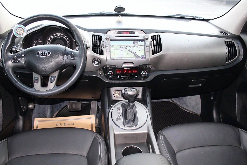 KIA Sportage 2014 Plateado - Importación desde Corea - HF Imports Iquique - Foto 7