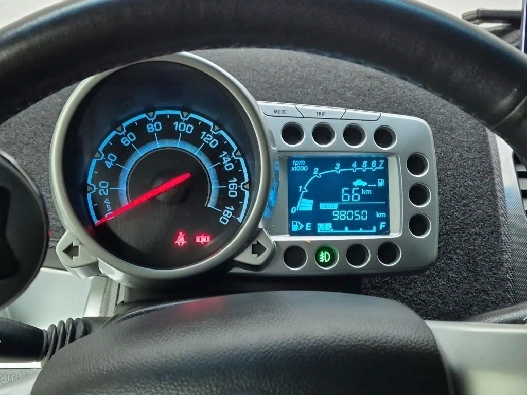 Chevrolet Spark - Vista 6