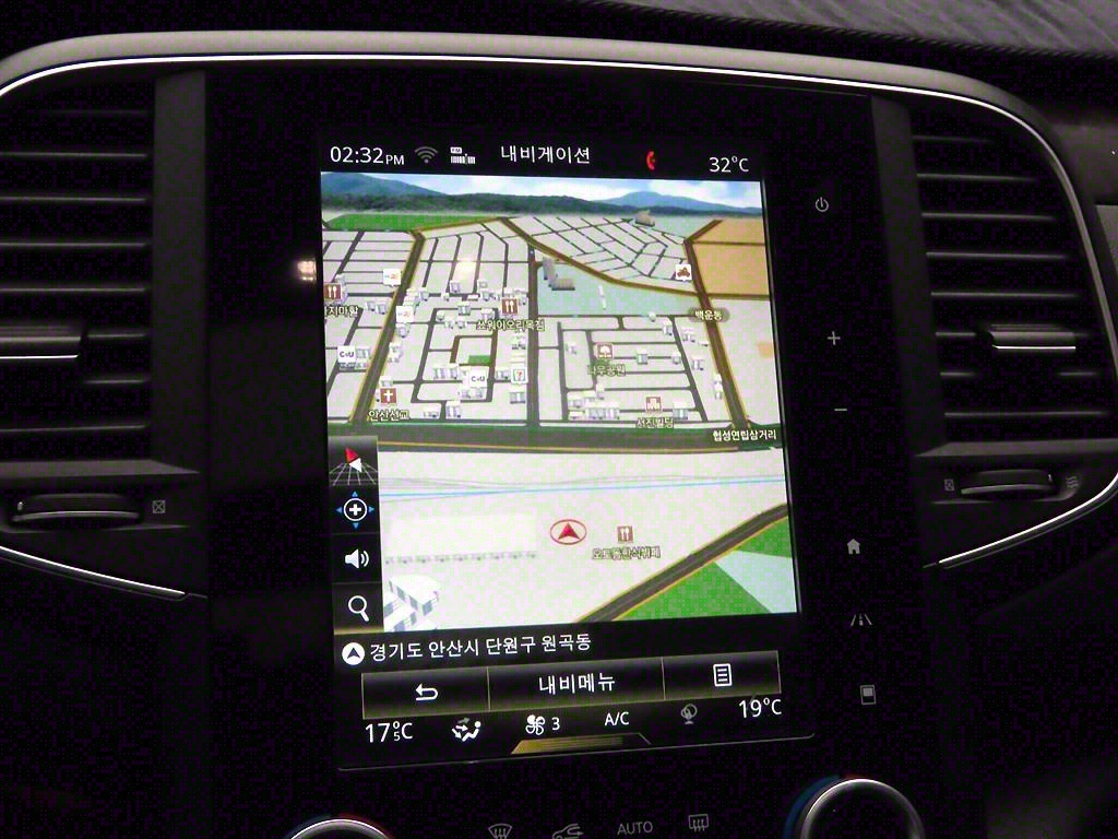 SAMSUNG SM6 - Vista 9