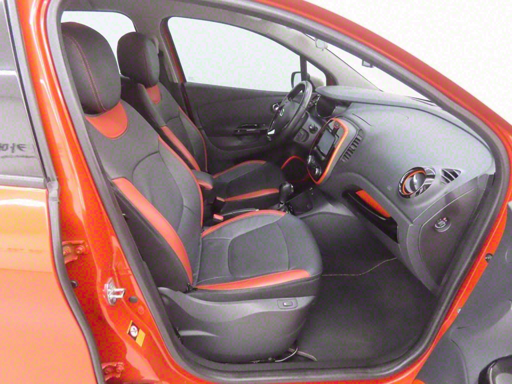 SAMSUNG QM3 - Vista 8