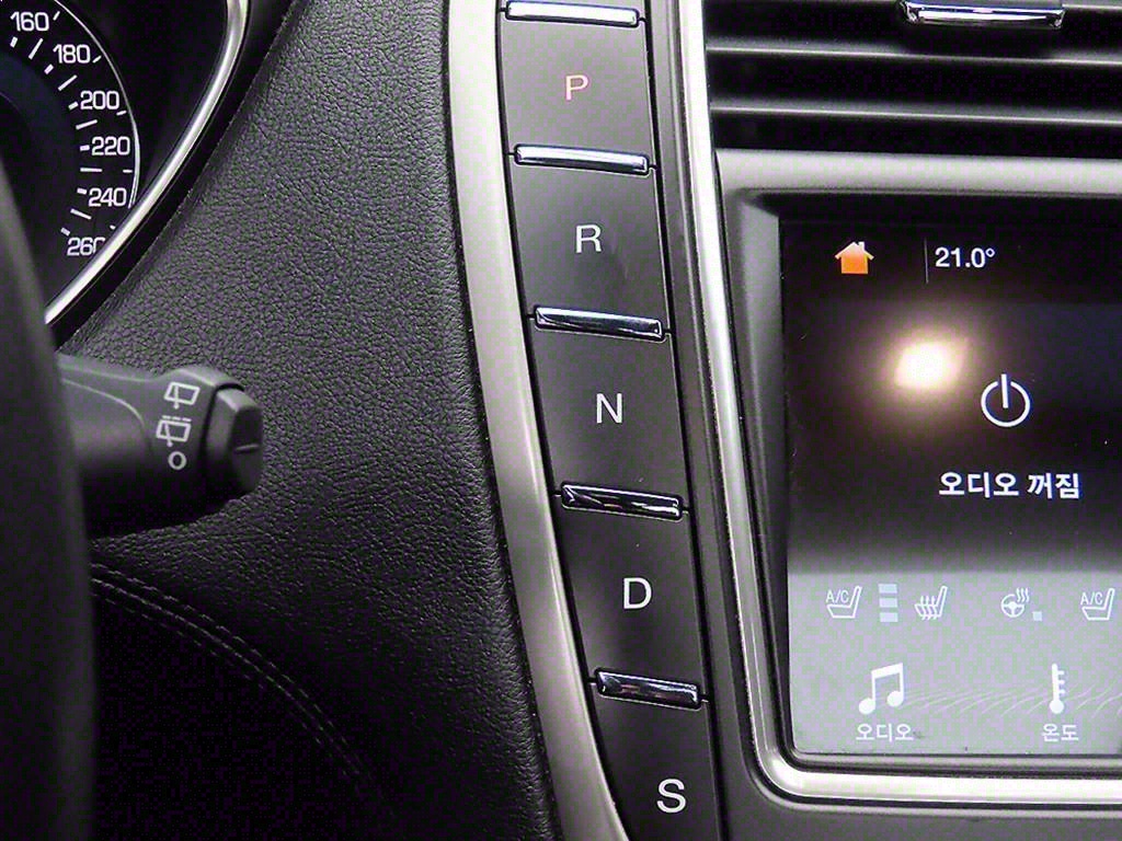 Lincoln MKX - Vista 9