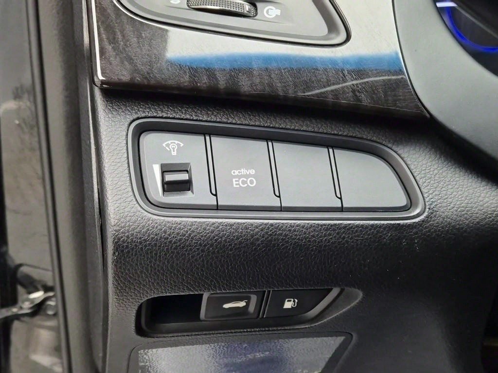 HYUNDAI Grandeur 2011 Negro - Importación desde Corea - HF Imports Iquique - Foto 16