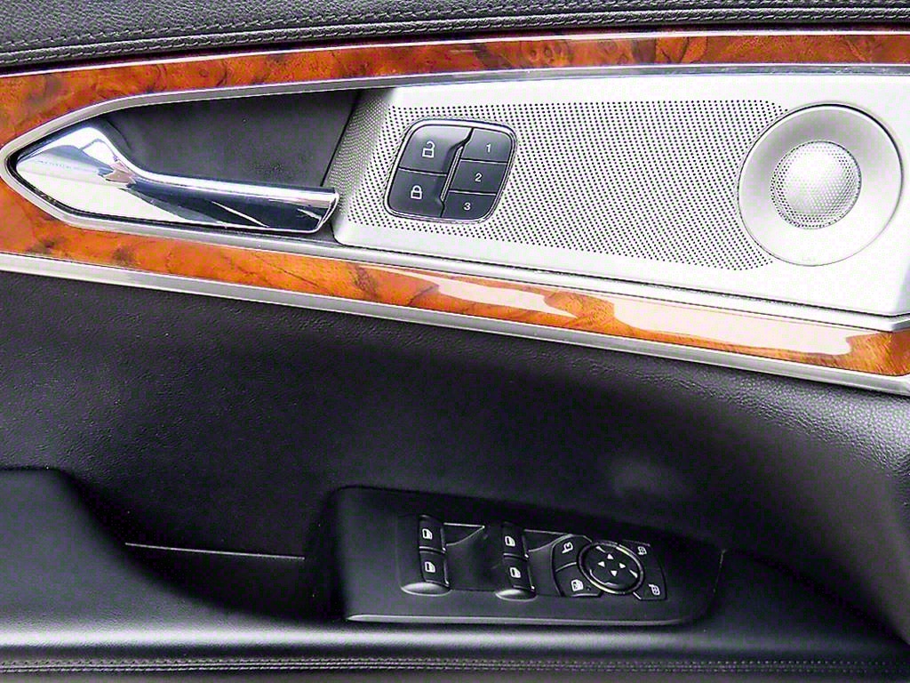 Lincoln MKX - Vista 10