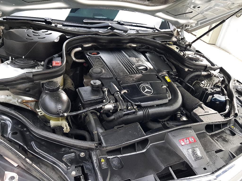 Mercedes Benz E class - Vista 6