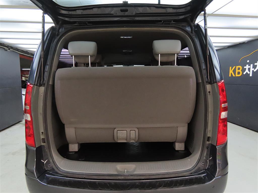 HYUNDAI Starex 2016 Azul - Importación desde Corea - HF Imports Iquique - Foto 18