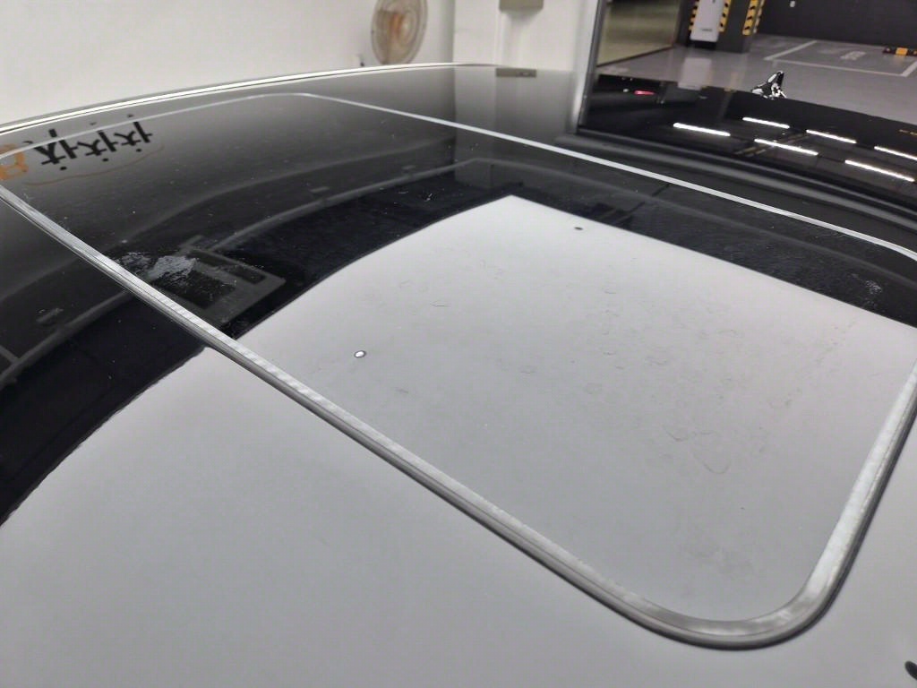 HYUNDAI Equus - Vista 5