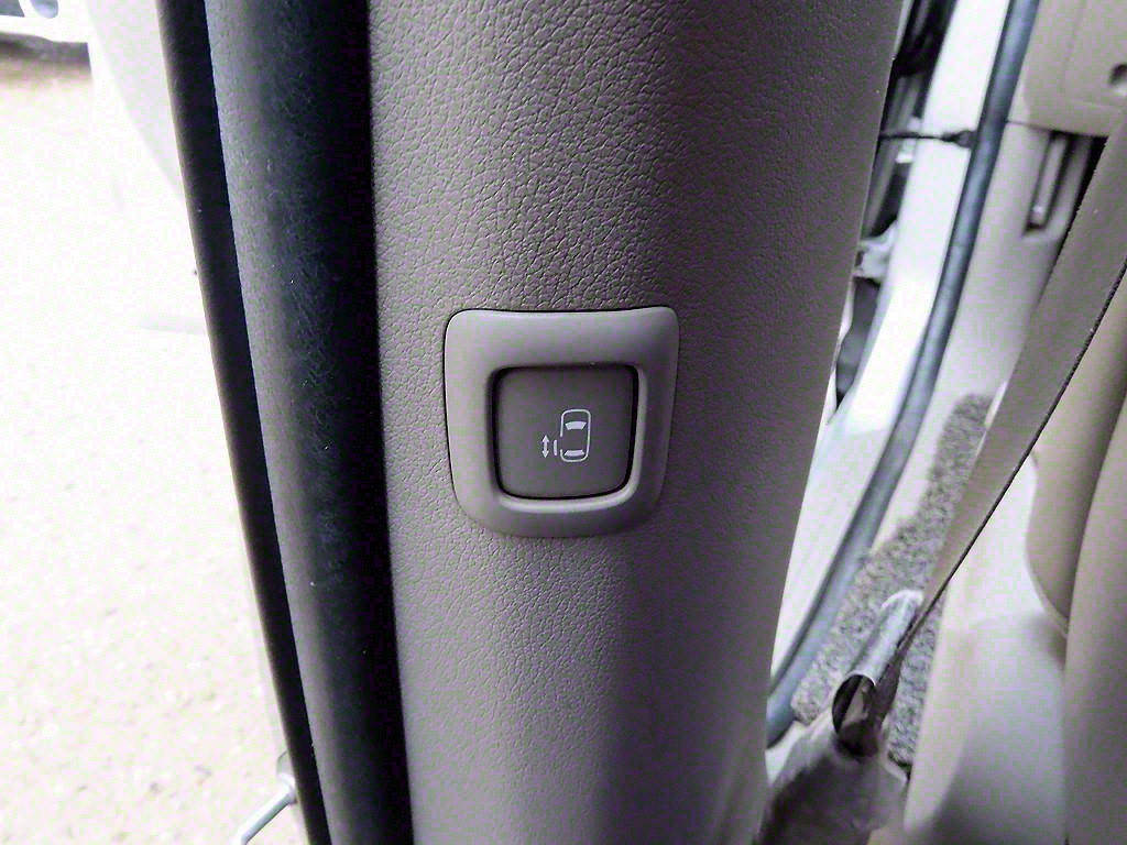 KIA Carnival 2015 Plateado - Importación desde Corea - HF Imports Iquique - Foto 17