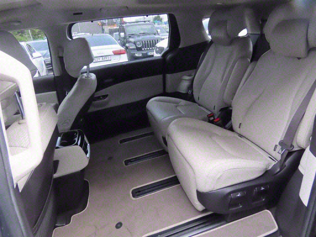 KIA Carnival 2021 Gris - Importación desde Corea - HF Imports Iquique - Foto 9