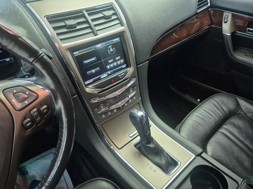 Lincoln MKX - Vista 10