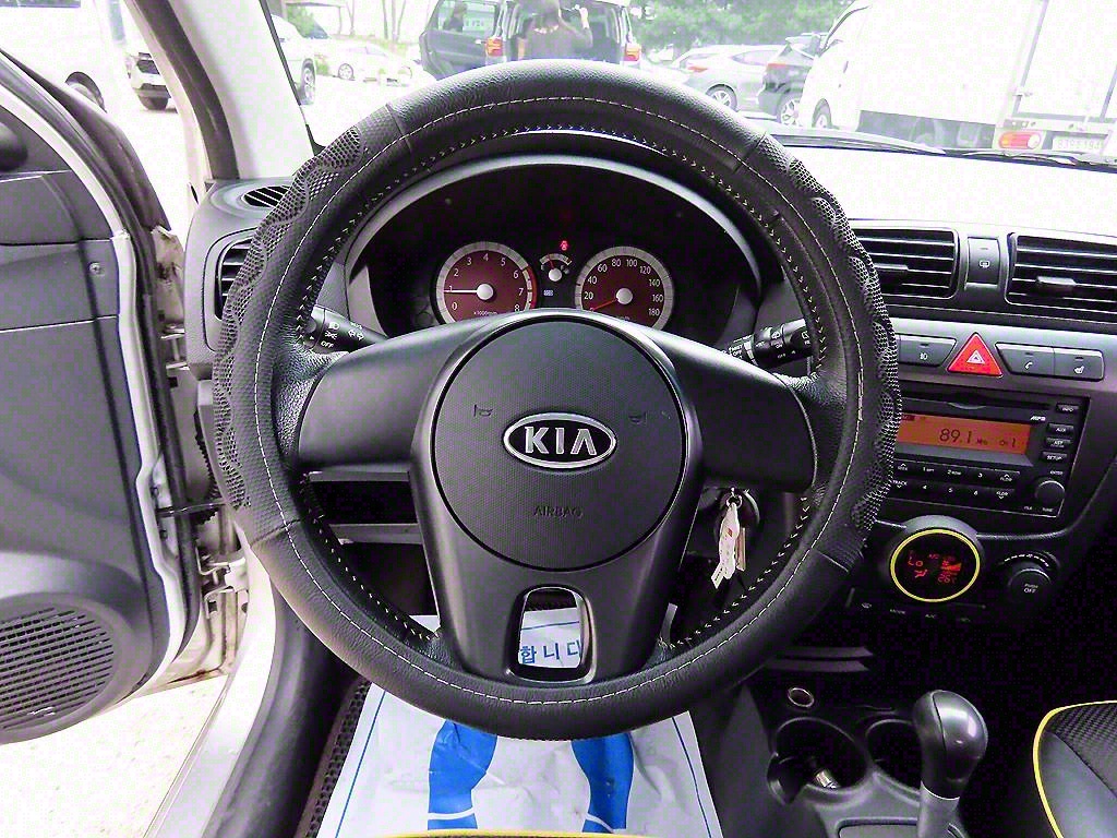 KIA Morning - Vista 8