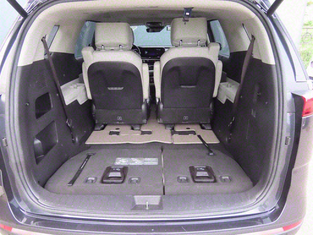 KIA Carnival 2021 Gris - Importación desde Corea - HF Imports Iquique - Foto 8