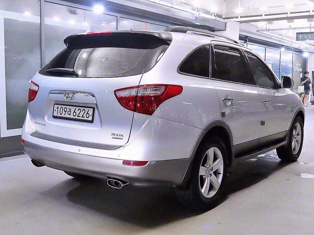 HYUNDAI Veracruz - Vista 4