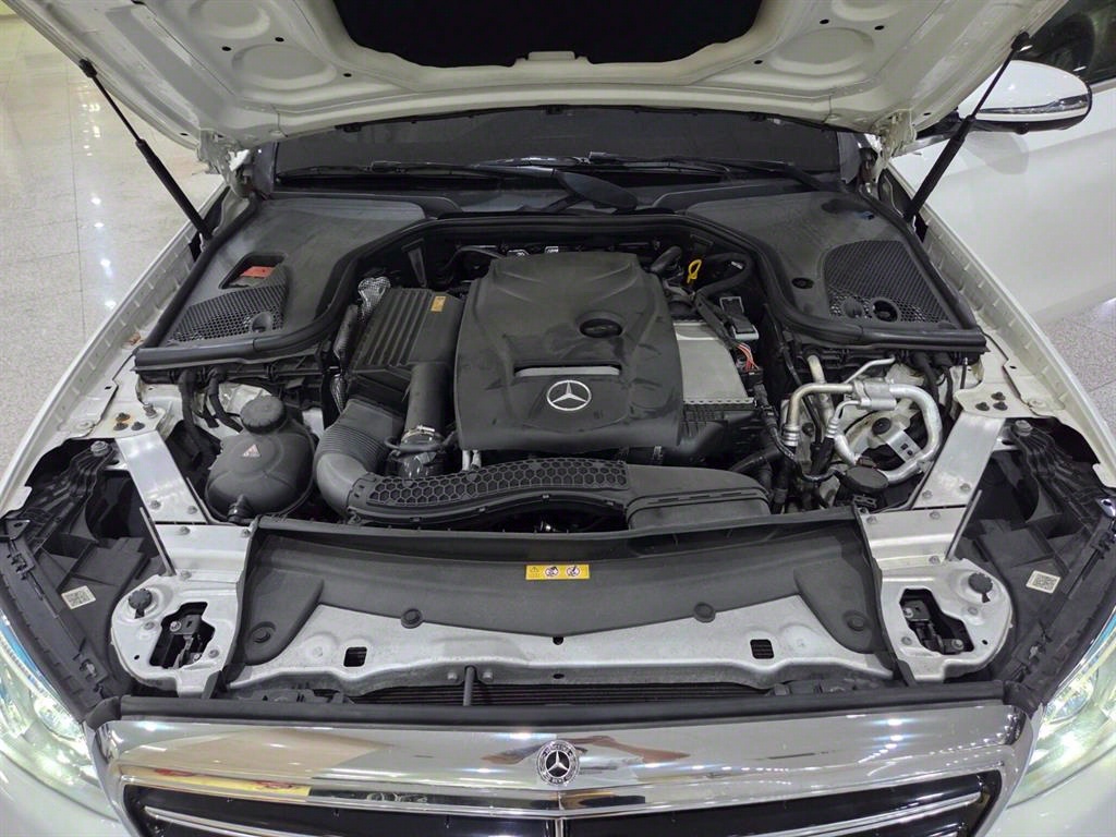 Mercedes Benz E class 2017 Blanco - Importación desde Corea - HF Imports Iquique - Foto 18