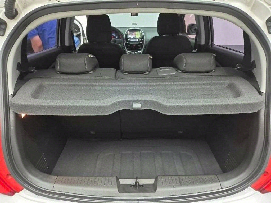 Chevrolet Spark 2018 Blanco - Importación desde Corea - HF Imports Iquique - Foto 18